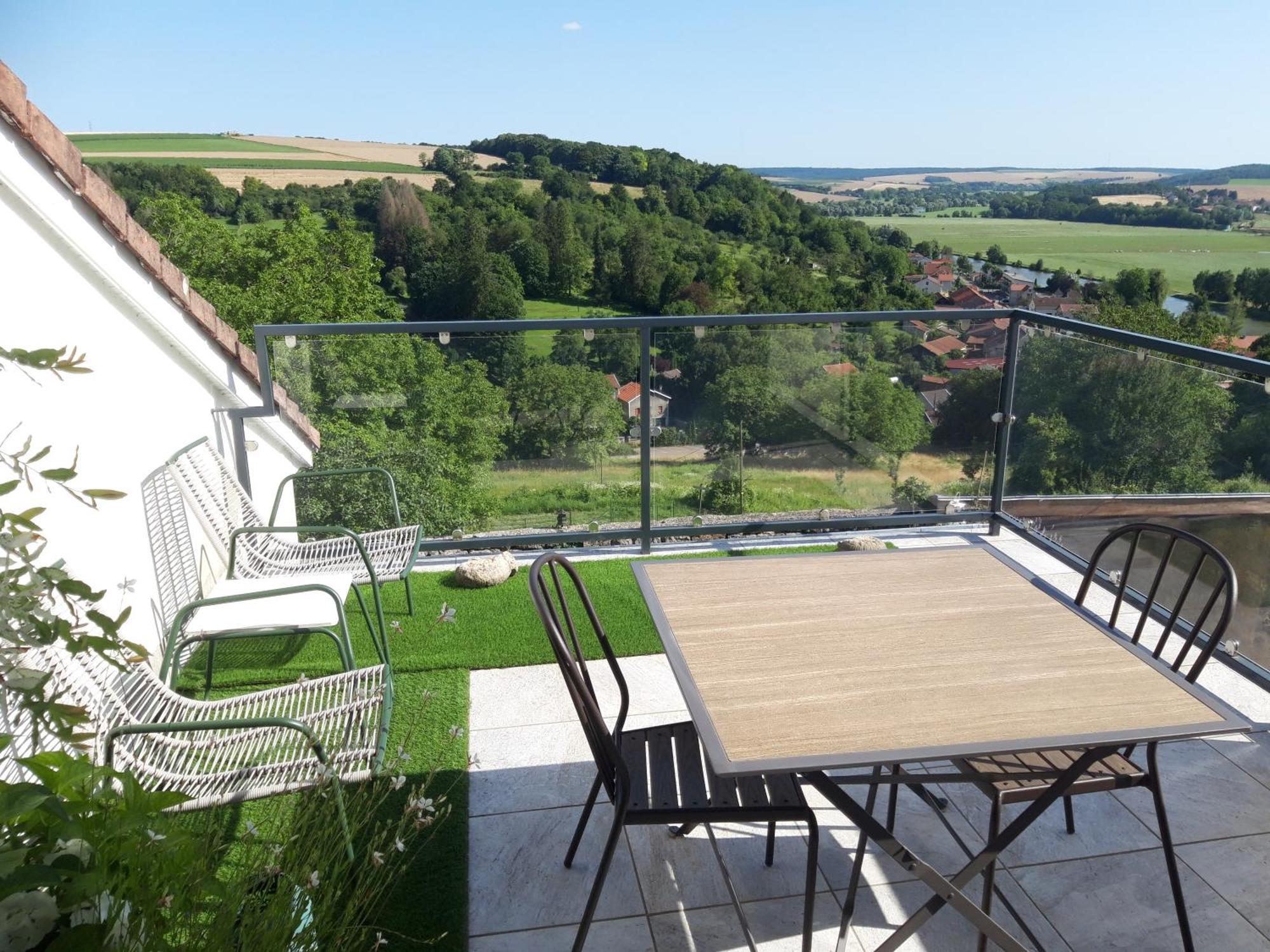 B&B CHEZ FOUCHS - Chambre d'hôtes Dun-sur-Meuse Exterior foto