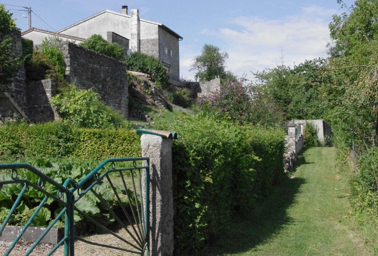 B&B CHEZ FOUCHS - Chambre d'hôtes Dun-sur-Meuse Exterior foto